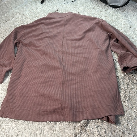 Lululemon Ribbed Softstreme Belted Wrap Twilight Rose - Picture 5 of 6